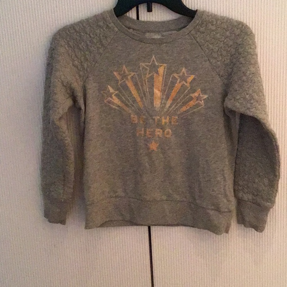 Gap sweater